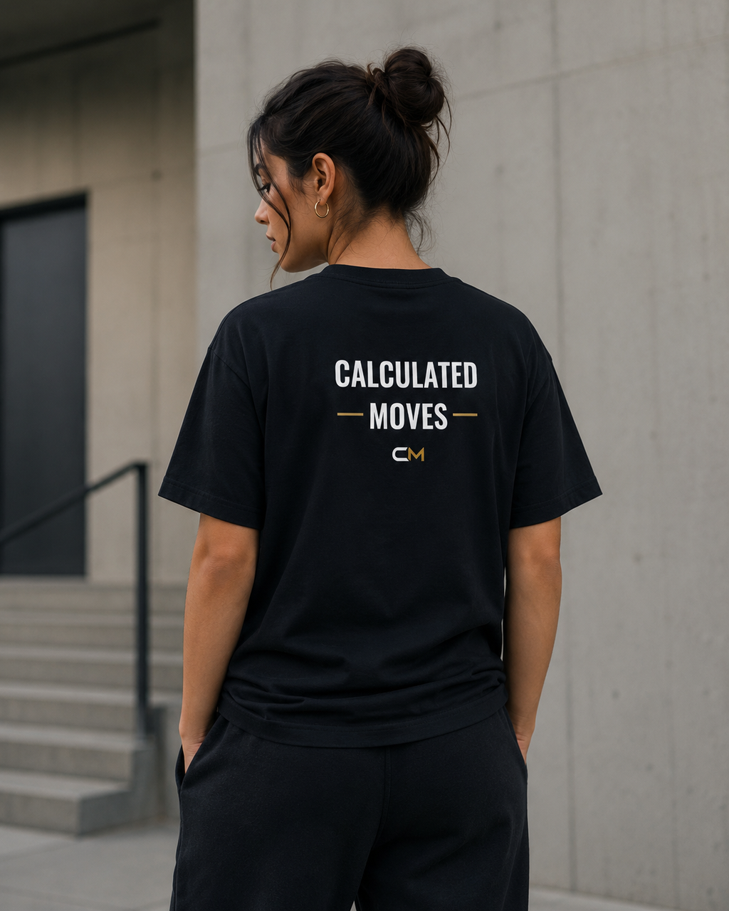 SIGNATURE TEE